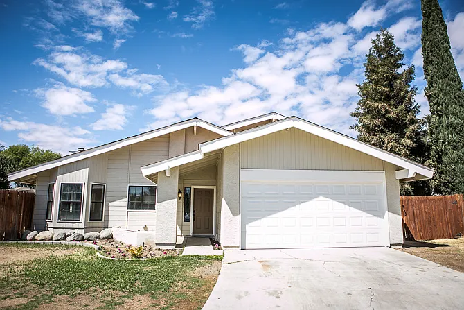3405 Seligman Dr photo 1