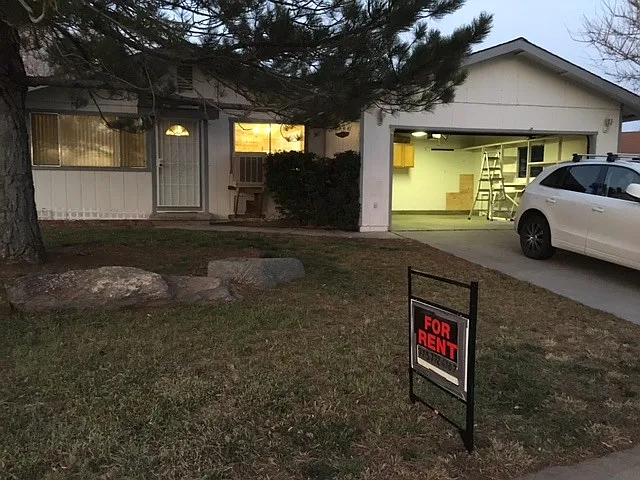 940 Opalite Dr photo 1