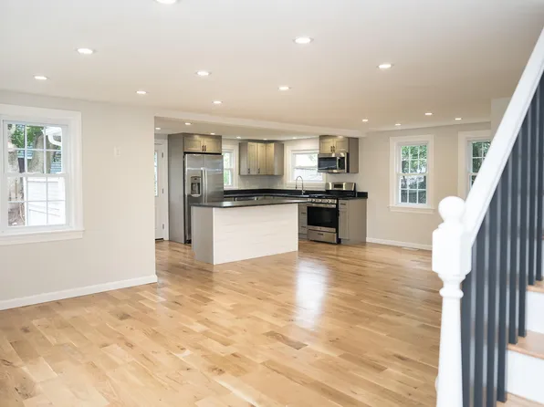 38 Vidal Avenue, East Falmouth, MA 02536