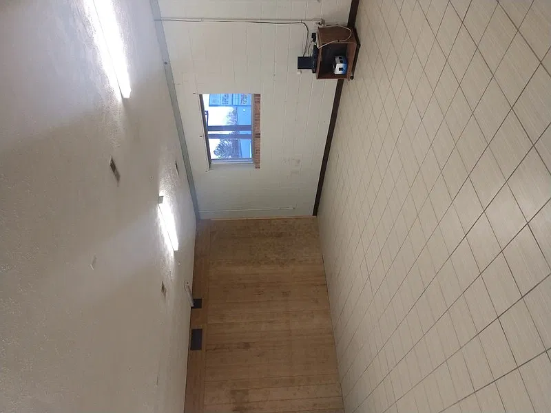 2258 W Broad St — Photo 2