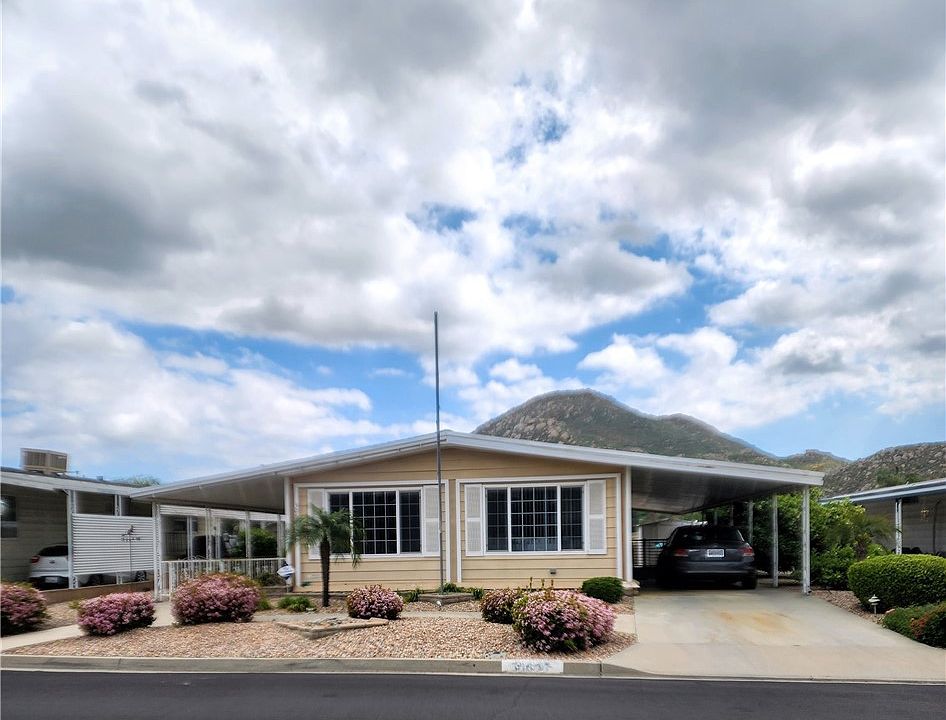 1st image of 30897 Silver Palm Dr