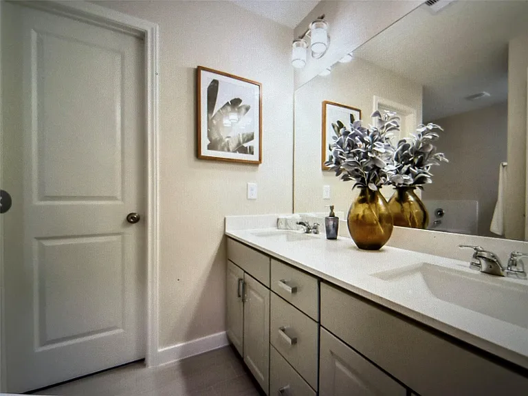 1511 Revolution Way — Photo 29