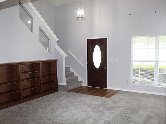 3rd image of 854 Seabreeze Dr