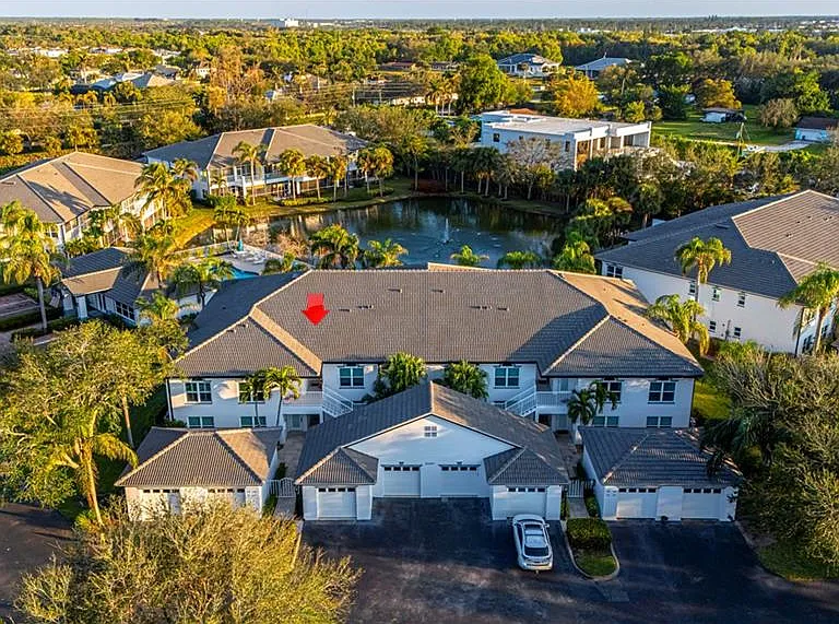 2120 Cay Lagoon Dr #222 — Photo 1