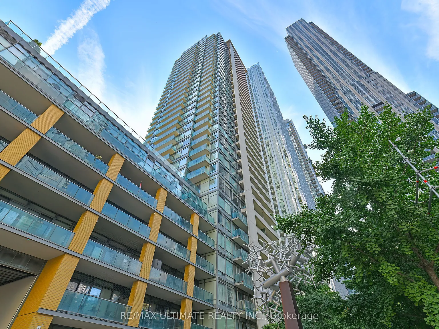 2 bed, $5,500 — Photo 2