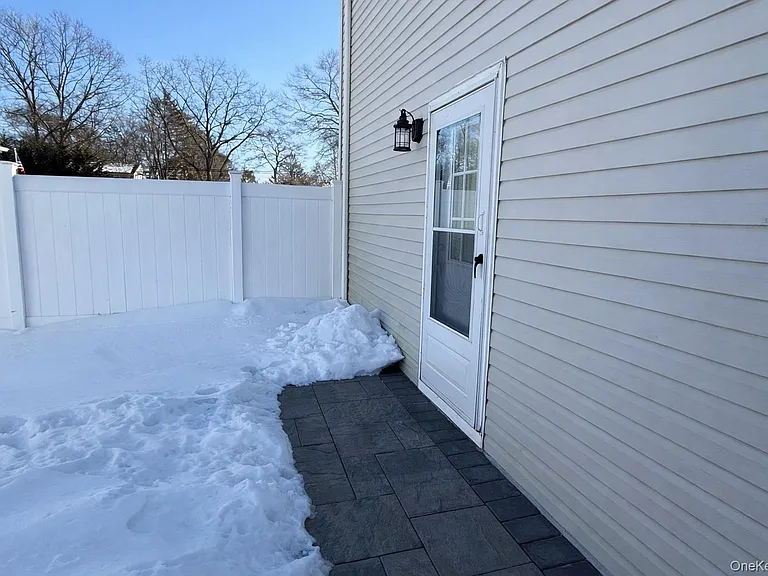 2129 Julia Goldbach Ave — Photo 13