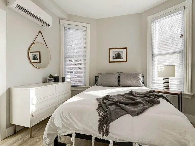 1704 Q St NW #202 — Photo 4
