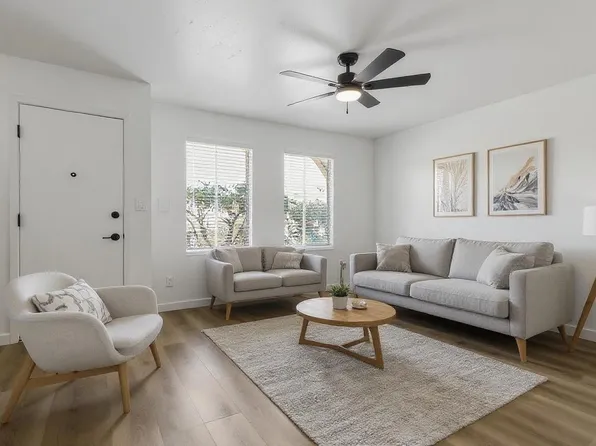 3236 W LAS PALMARITAS Drive, Phoenix, AZ 85051