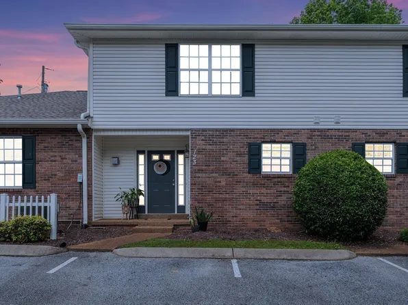 123 Eastdale Ln, Dickson, TN 37055