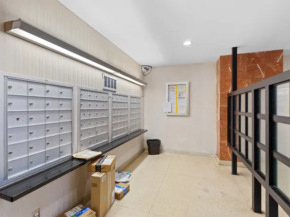 5500 Fieldston Road image 16 of 18