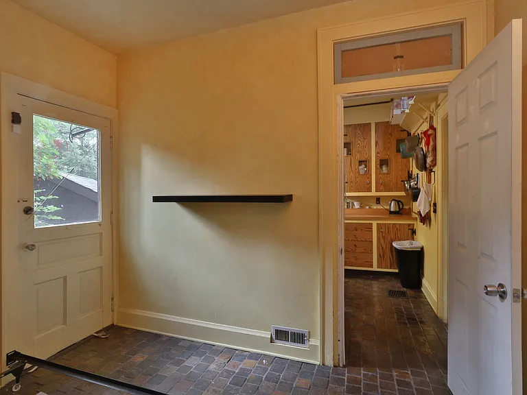 2120 Iuka Ave — Photo 33