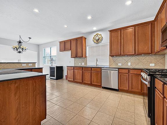 5th image of 4103 Dusty Ridge Ct