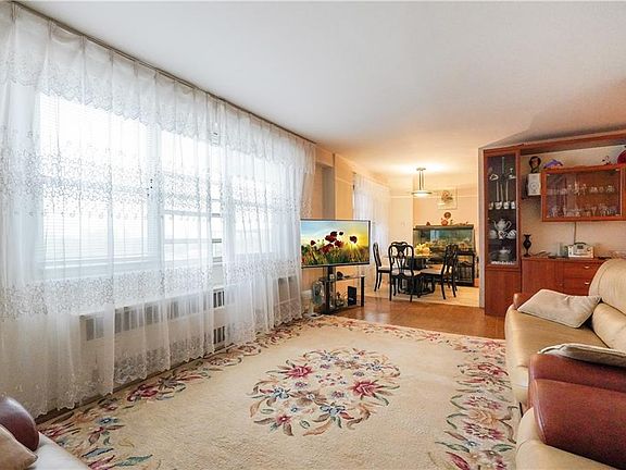 5th image of 2483 W 16th St APT 10A