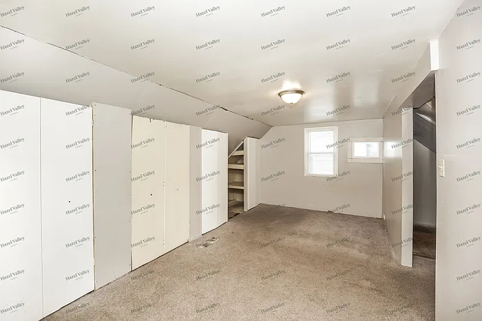 2192 W 100th St — Photo 11