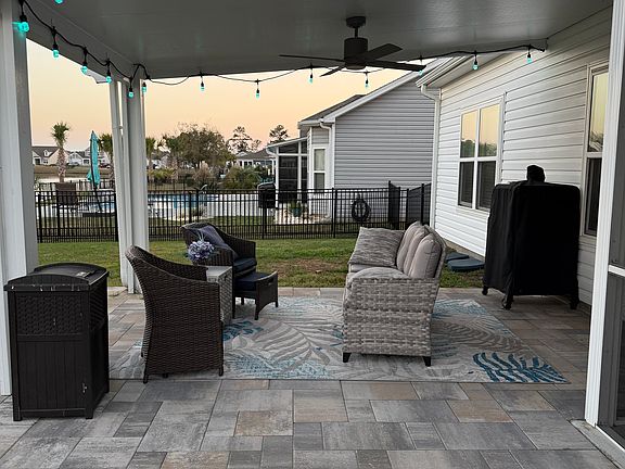 4th image of 1007 Selma Loop