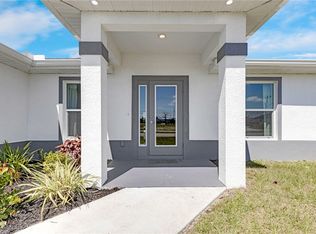 805 NW 17th Ter, Cape Coral, FL 33993