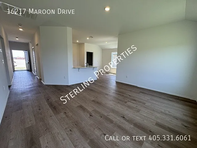 16217 Maroon Dr — Photo 16