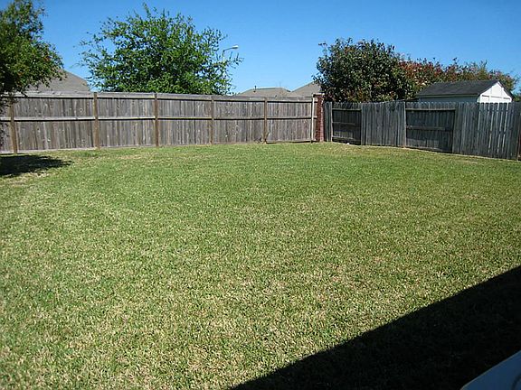4th image of 2846 Morningmist Ln