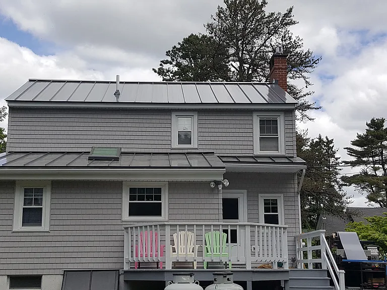 40 Kingfield Ave — Photo 3