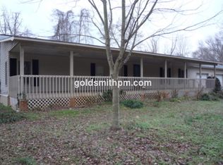 308 McMakin Dr, Greenville, SC 29617