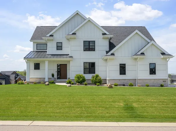 6629 Morning Dew Ln, Sun Prairie, WI 53590