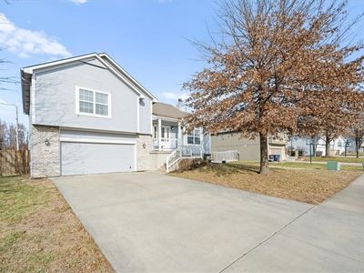 15614 Pebble Ter, Basehor, KS, 66007