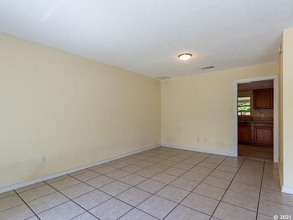 5th image of 2836 NW 48th Ave