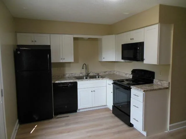 2 bed, 1.5 bath, 1021 sqft, $1,485 — Photo 4