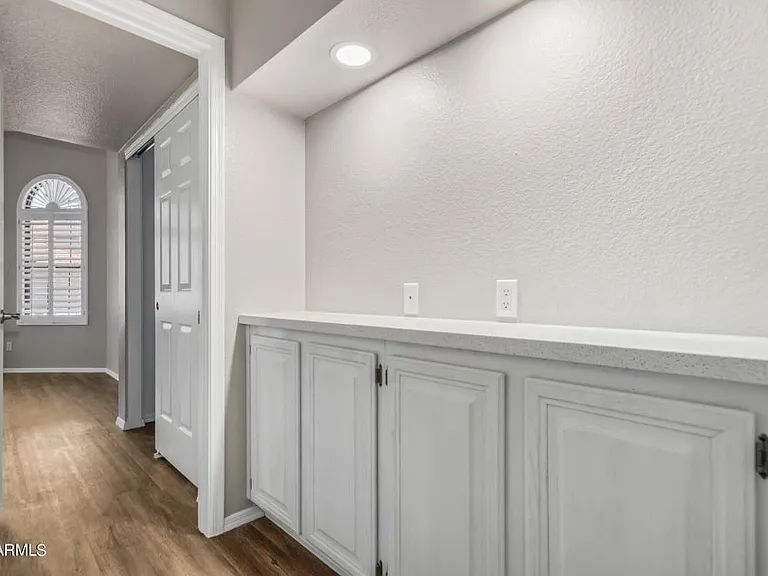 6920 W Morrow Dr — Photo 31