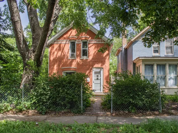 3031 17th Ave S, Minneapolis, MN 55407