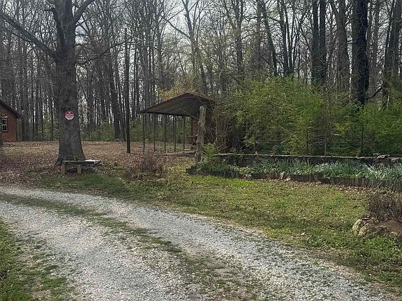 3rd image of 2937 County Road 155