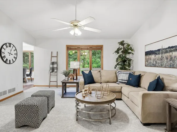 1904 Lincoln St S #1904, Northfield, MN 55057