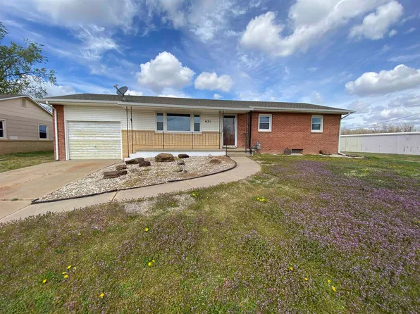 621 Laurel St, Minneapolis, KS 67467