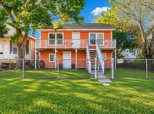 4323 Avenue R 1/2, Galveston, TX 77550