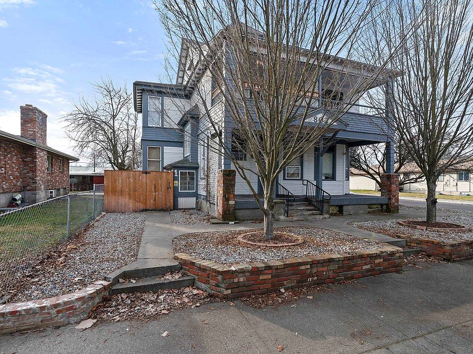 1st image of 802 E Baldwin Ave