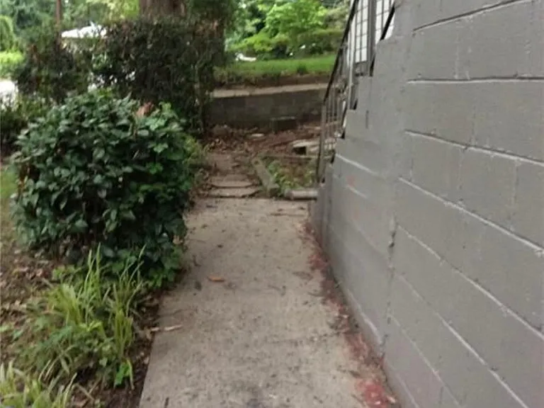 167 Arcadia Cir NW — Photo 10