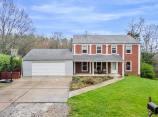 126 Bently Down Dr, Coraopolis, PA