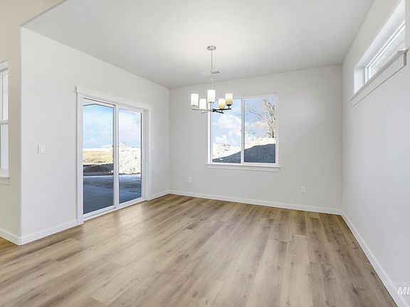 3rd image of 866 Coral Road Block Lot 25-2