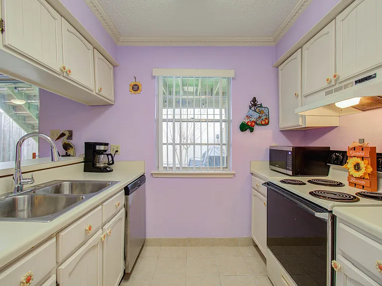 11 San Jacinto Dr — Photo 7