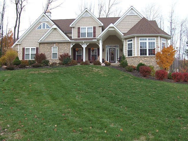 1st image of 8046 Daisy Hill Ct