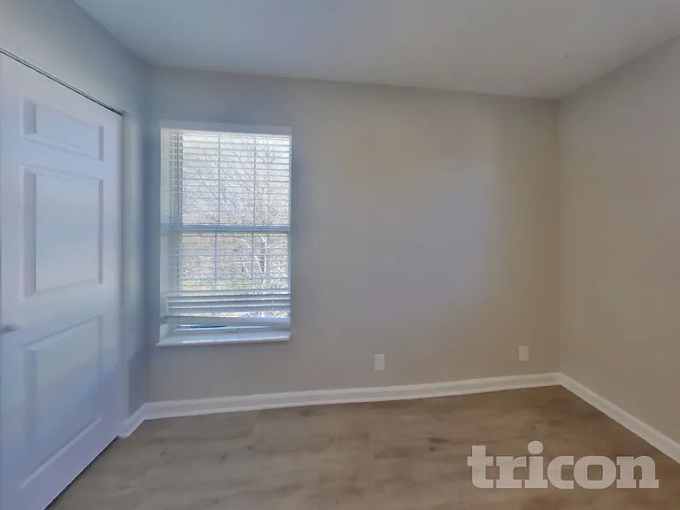 3612 Caledon Ct — Photo 11