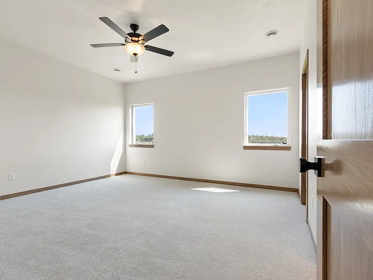 2407 E Jetty Pl — Photo 6