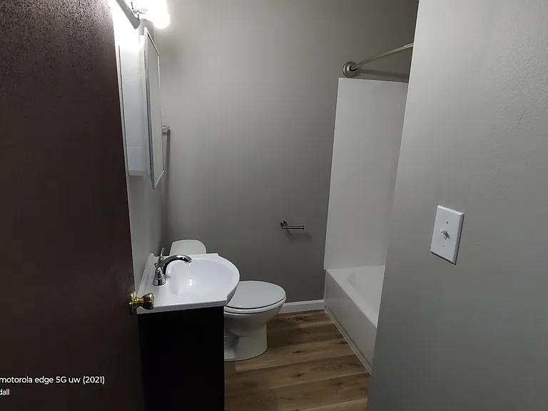 Phoenix Apartments — Photo 14