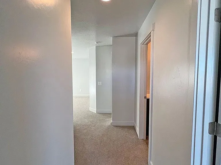 4104 E Phobos Ln — Photo 21