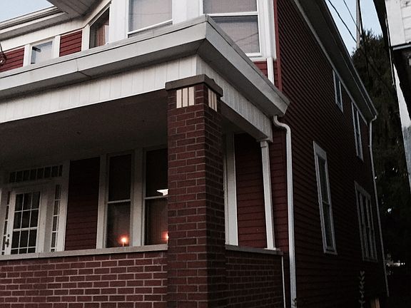 3rd image of 626 Grant Ave
