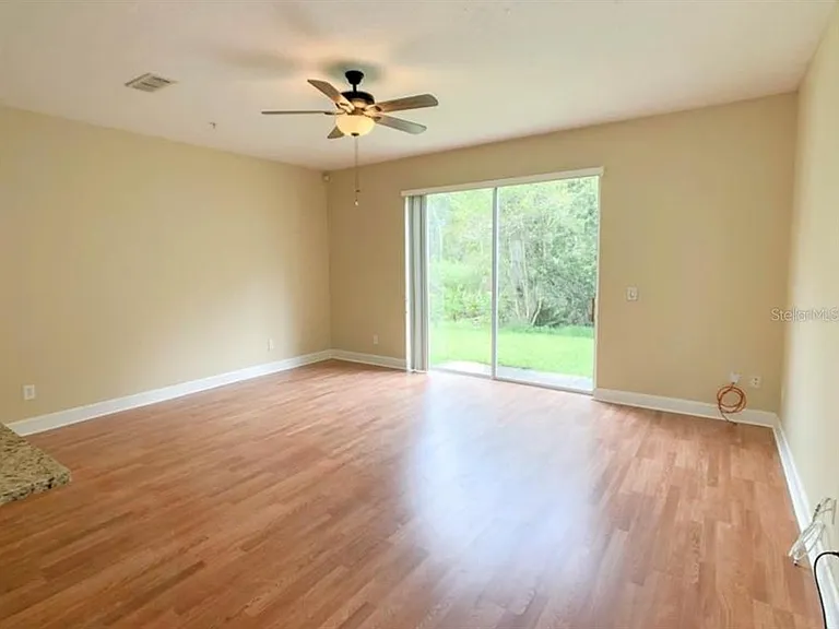 10429 Kristen Park Dr — Photo 11
