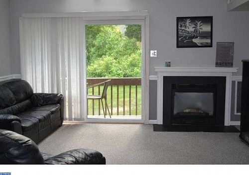 5th image of 285 Wexford Ct