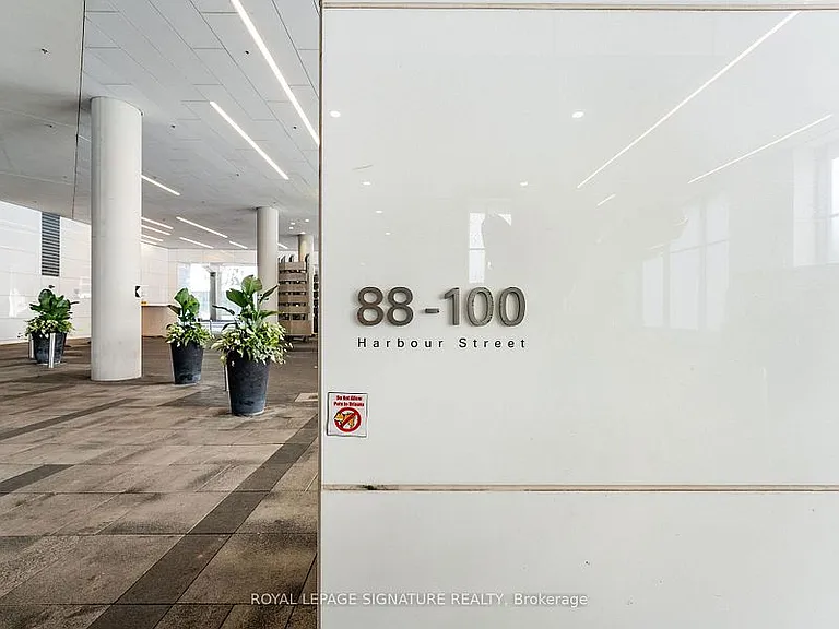 88 Harbour St #2108 — Photo 2