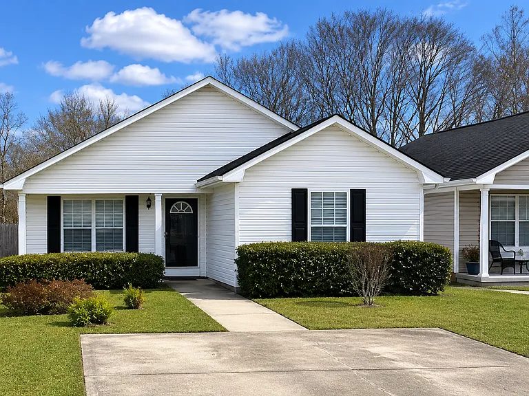 3015 Asbury Cir — Photo 1
