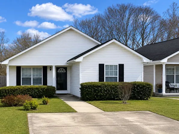 3015 Asbury Cir, Valdosta, GA 31602
